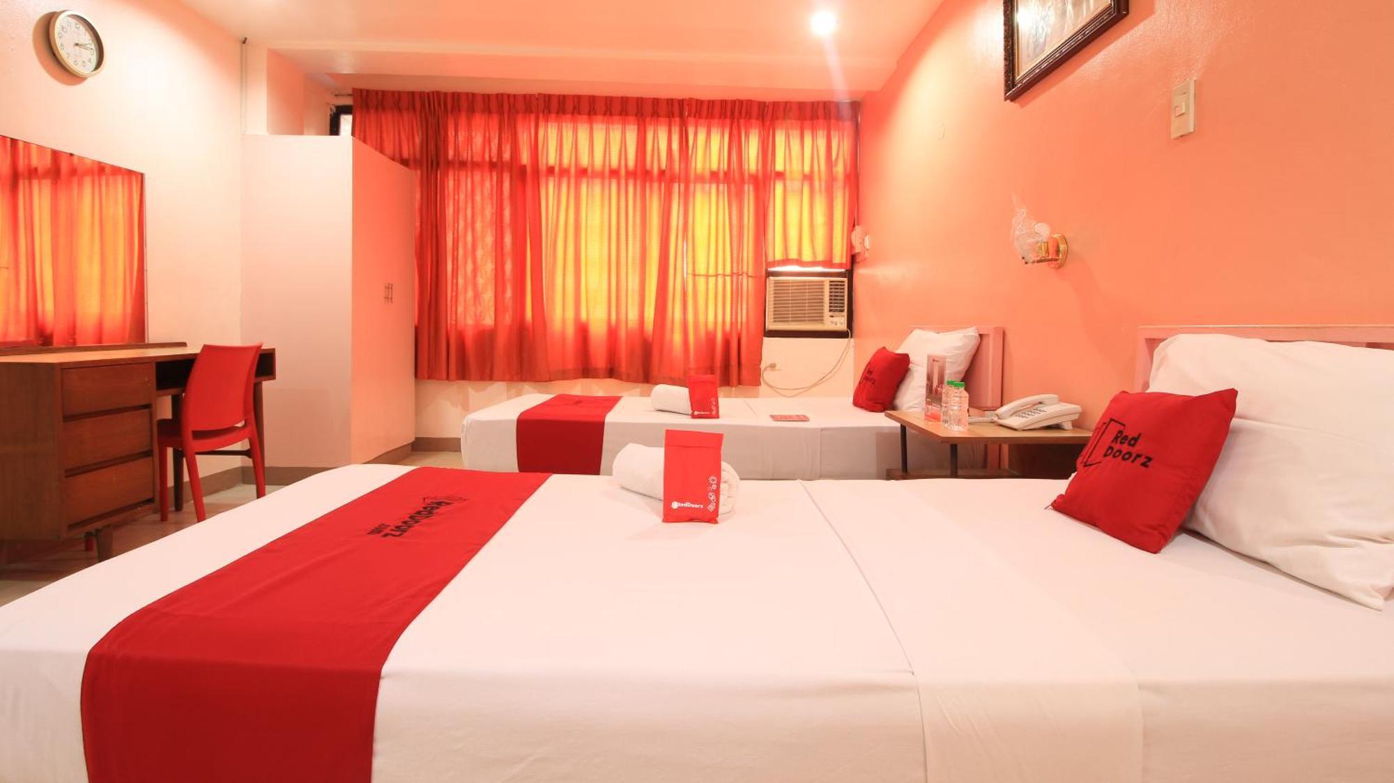 RedDoorz Plus @ Chinatown Binondo Manila Zewnętrze zdjęcie
